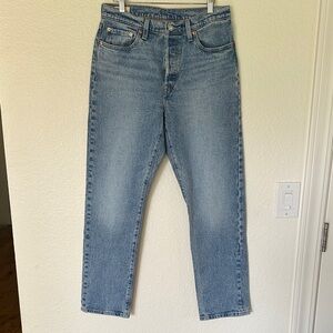 Classic Levi’s Blue Denim Jeans 29